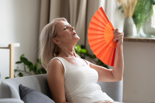 How does functional medicine help with menopausal symptoms